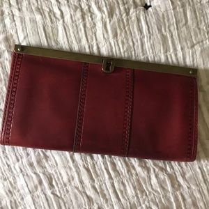 Fossil frame clutch